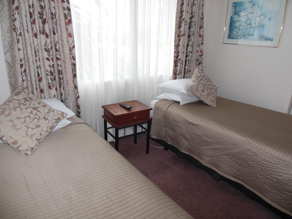 אוקלנד Asure Camelot Arms Motor Lodge מראה חיצוני תמונה